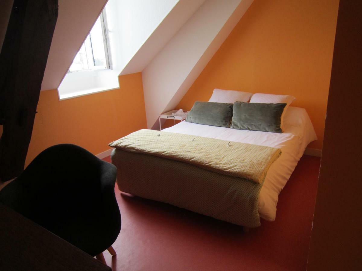 Hotel Le Camélia Ruillé-Froid-Fonds Esterno foto