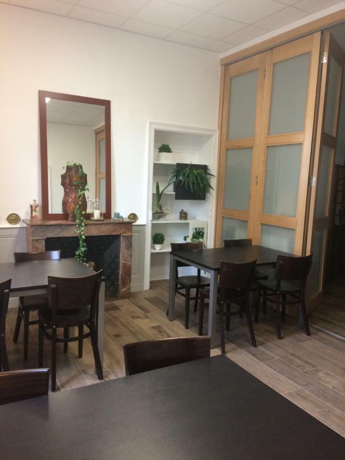 Hotel Le Camélia Ruillé-Froid-Fonds Esterno foto